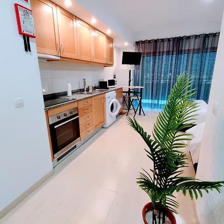 Mountain View, Portimao, Da Rocha, Ac & Wifi Apartment Portimao